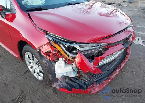 2021 Toyota Corolla Le z USA, uszkodzony, nr VIN 5YFEPMAE9MP241957